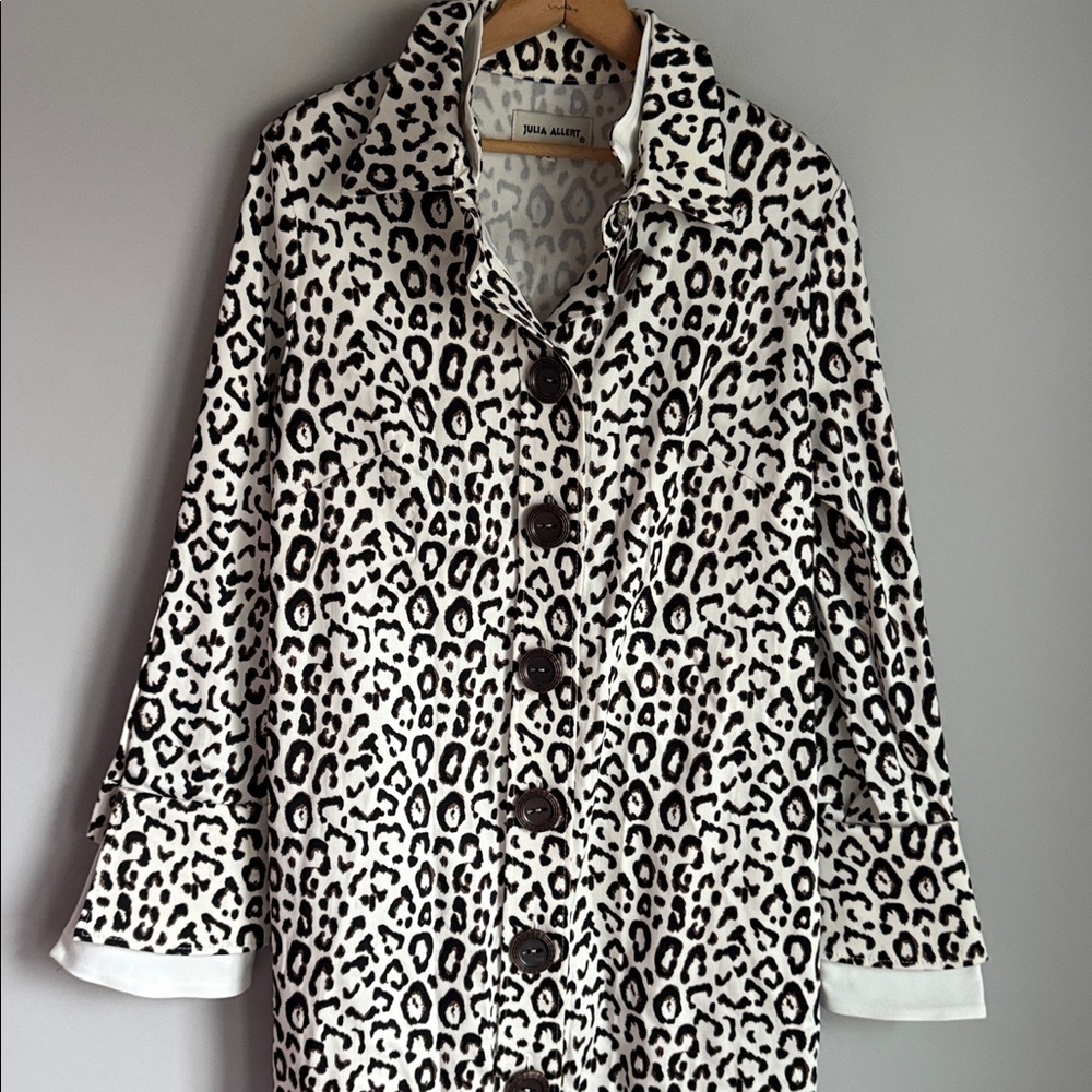 Julia Allert Leopard Print Long Button-Down Dress - image 3